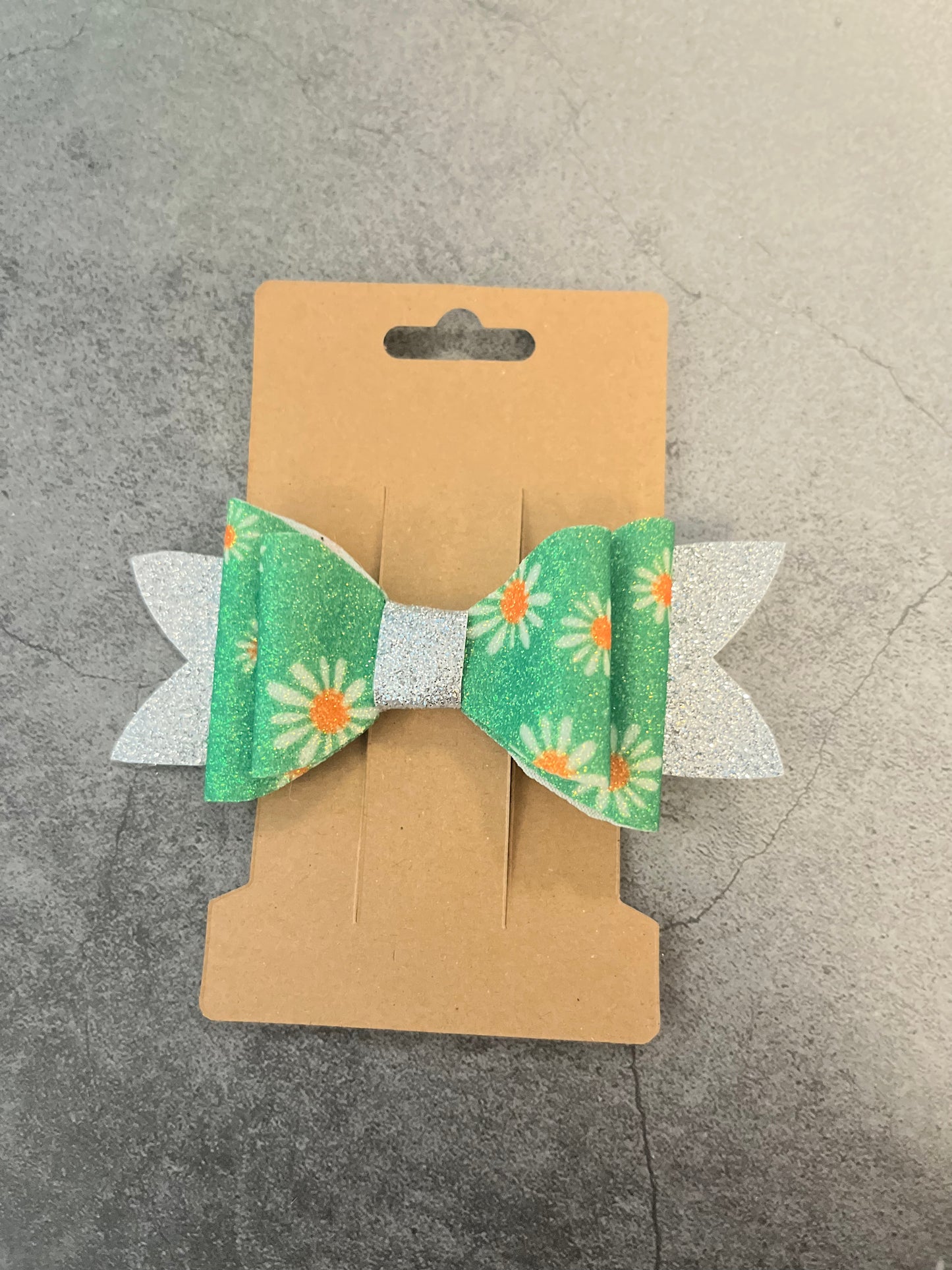 Handmade Hair Bow - Daisy