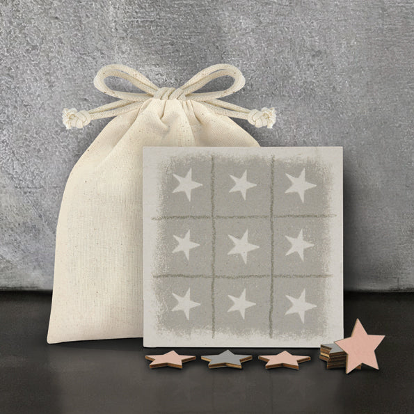 Noughts & Crosses Game - Pink Stars