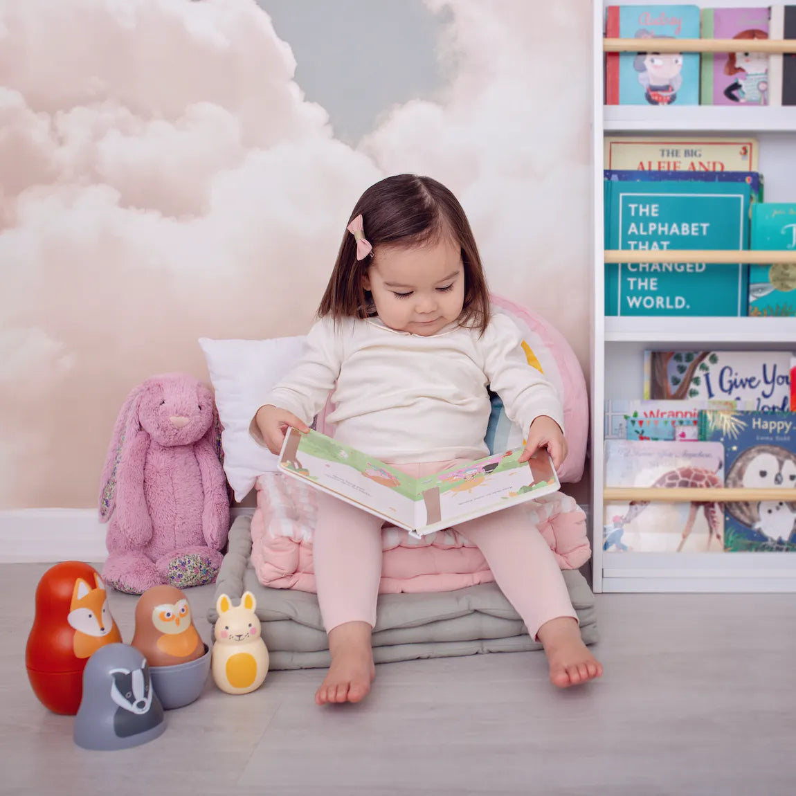 Rosa & Bo Say Hello Picture Book