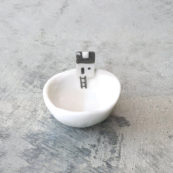 Porcelain Bowl - House and Ladder