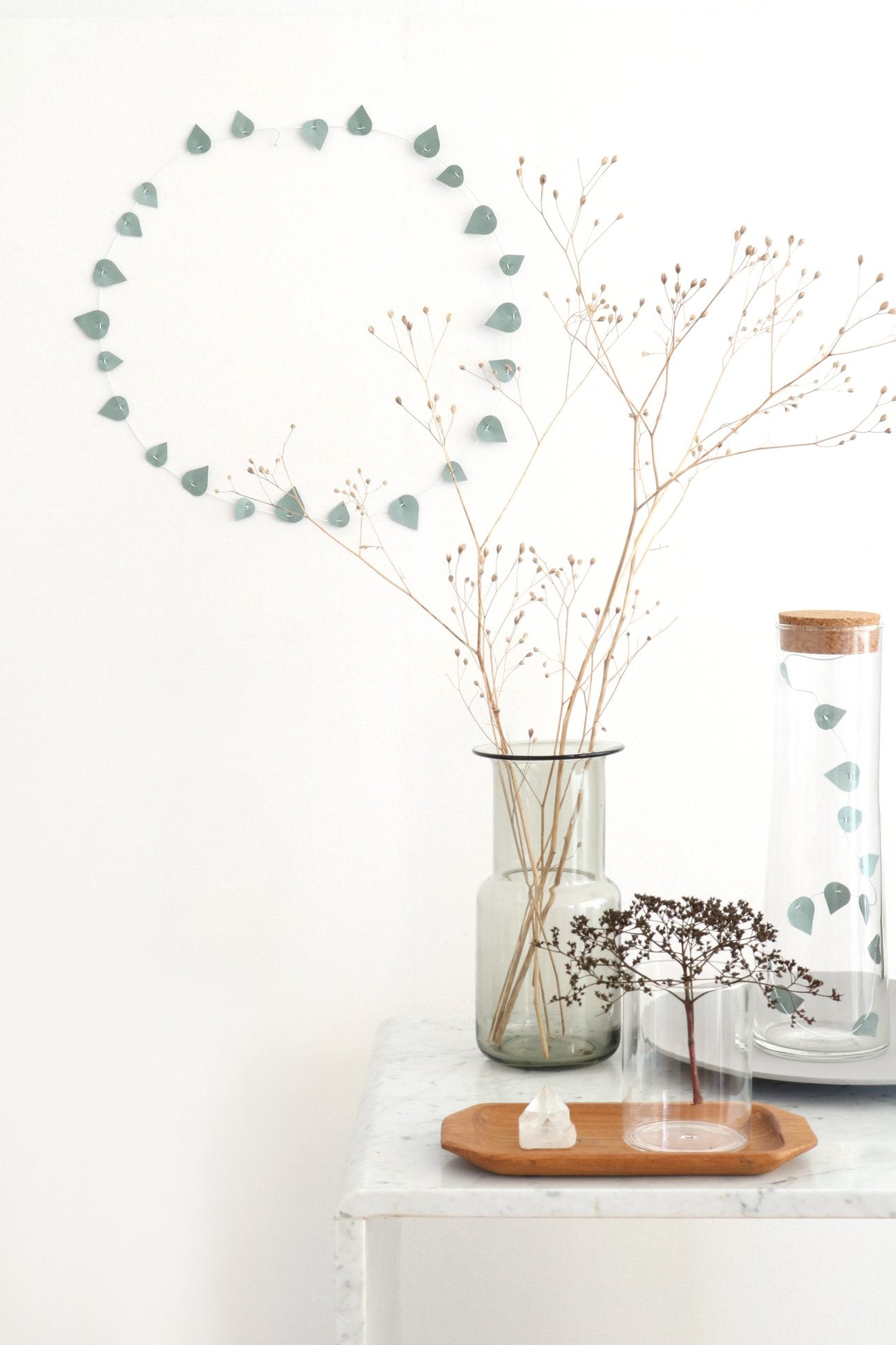 TWIG paper leaves in spring green with wire
