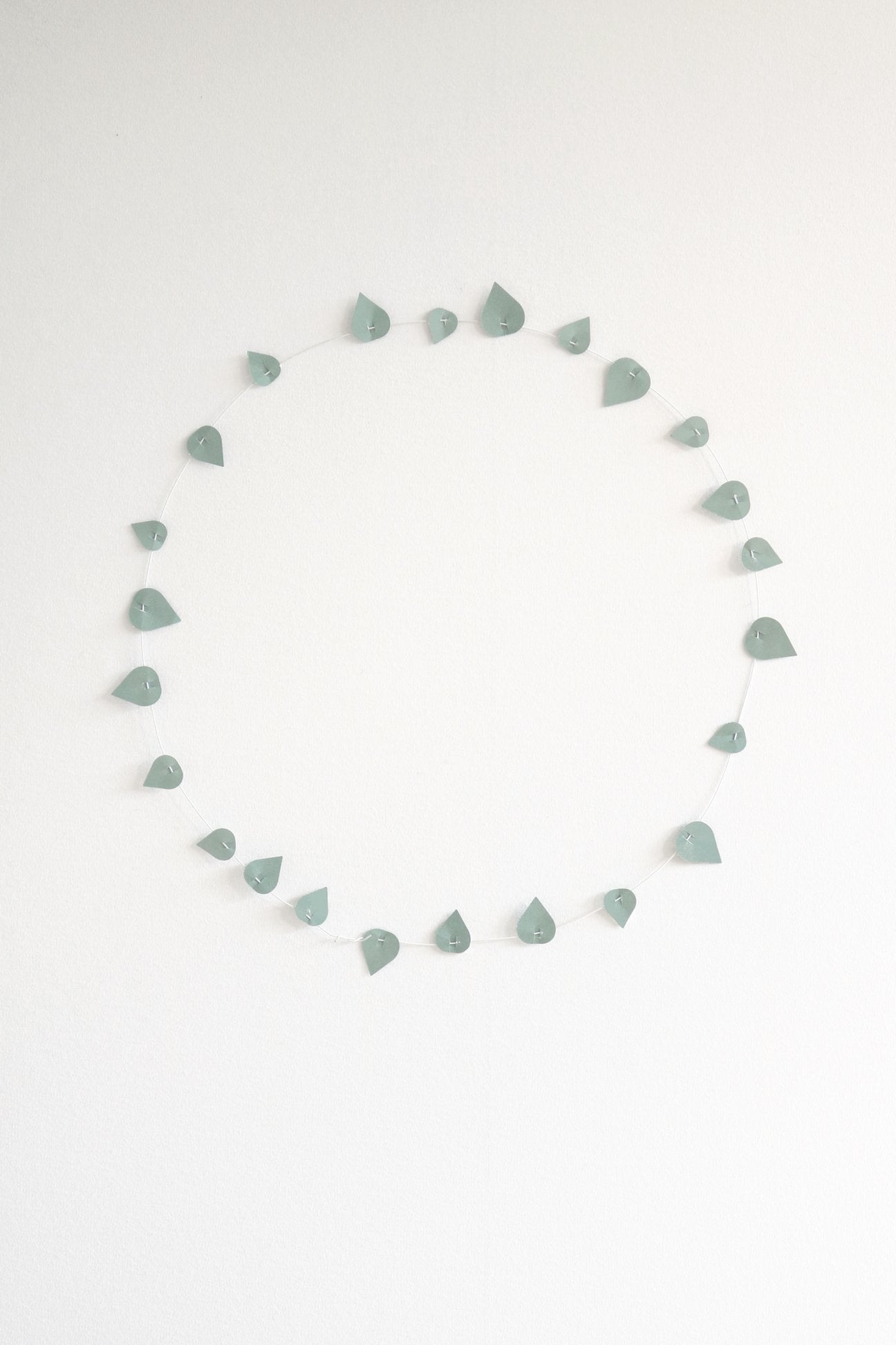TWIG paper leaves in spring green with wire