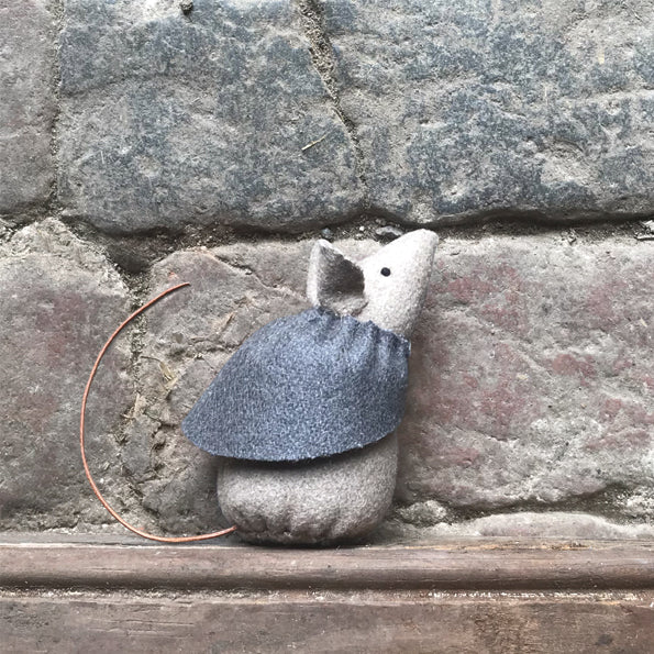 Little Mouse with Grey Cape - Dot