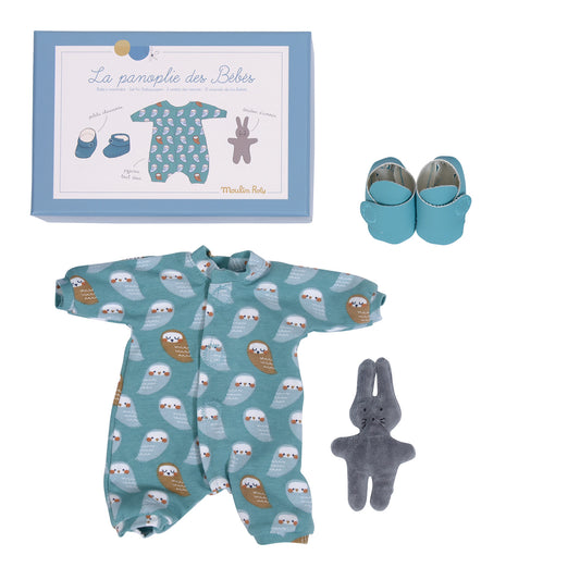 Dolls clothes set