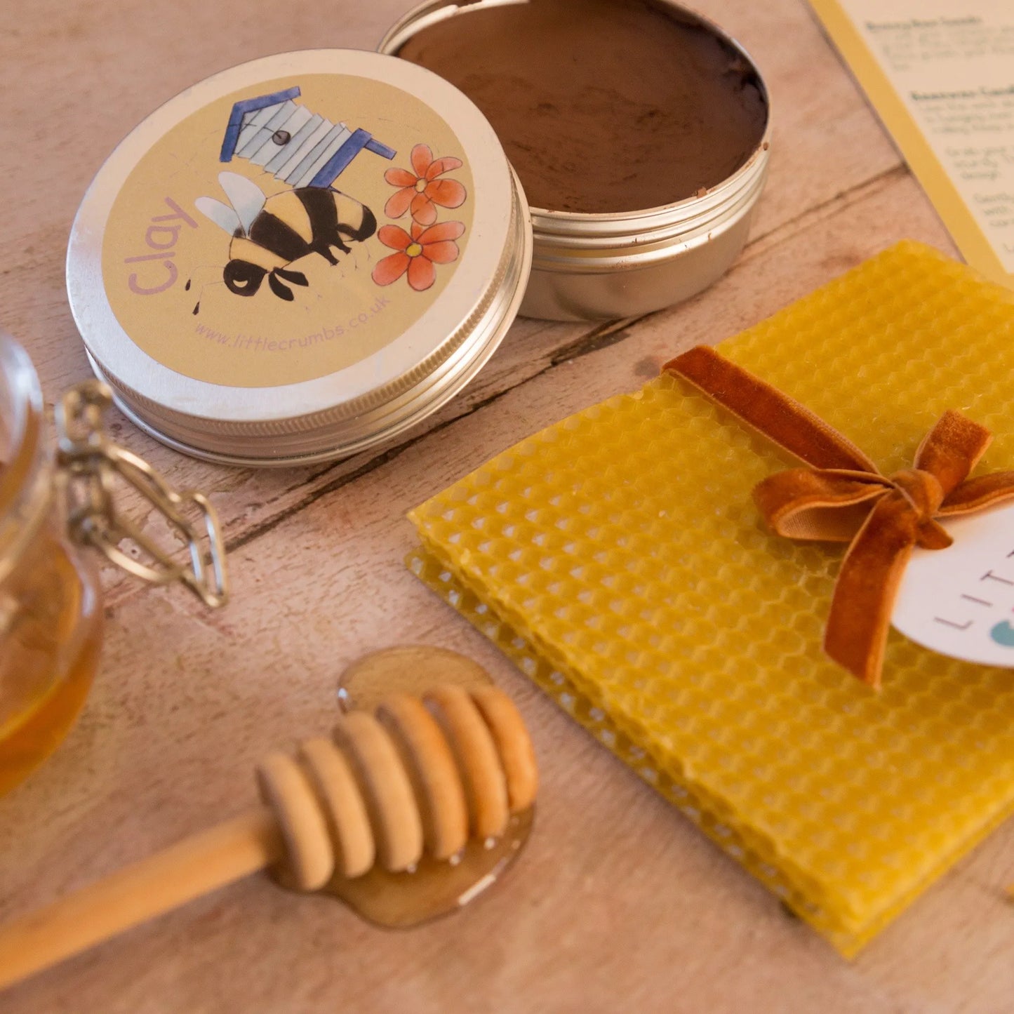 Buzzy Bee Candle Making Kit